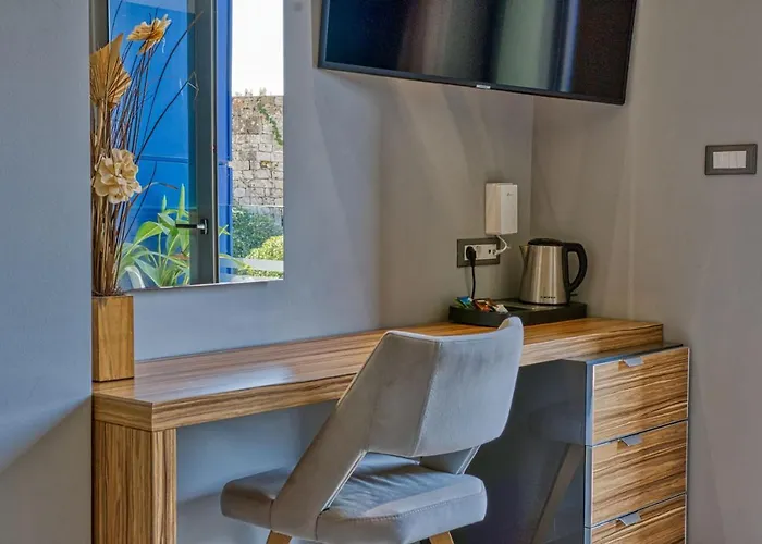 Island Boutique (adults Only)