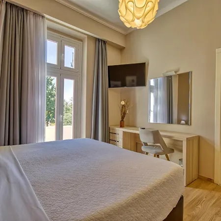 Island Boutique (adults Only) 4*