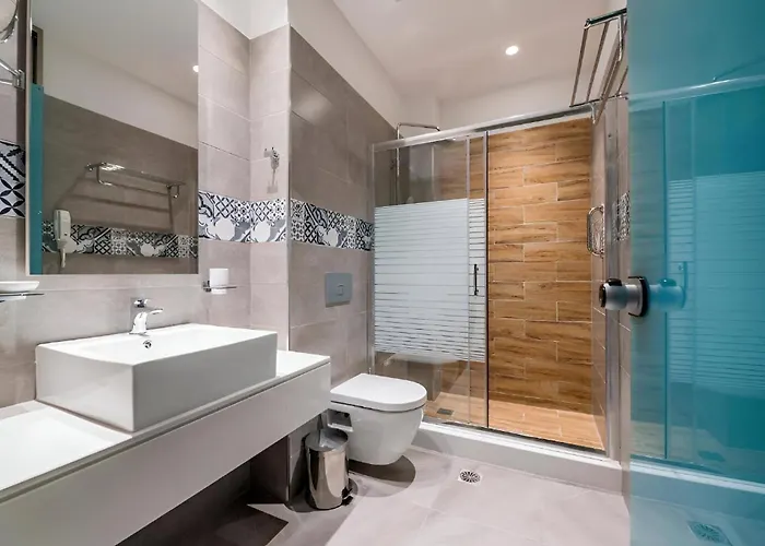 Hotel Island Boutique 4*