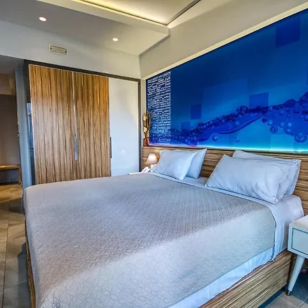 ホテル Island Boutique (adults Only) 4*